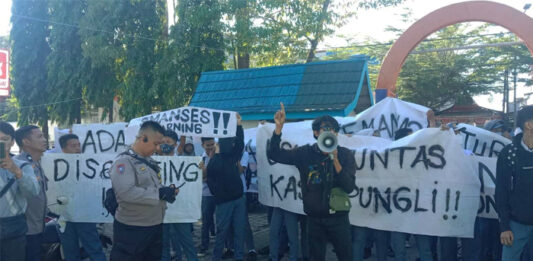 Arogansi PNS Terkait Demo Sukabumi Disayangkan Ketum DMI Demo