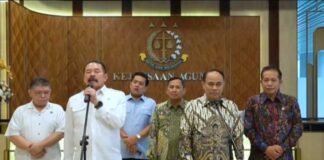 Doorstop Jaksa Agung Terima Kunjungan Menteri Koperasi
