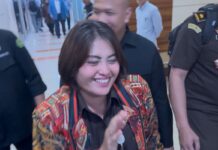 Dugaan Gratifikasi Mengemuka di DPR, Kajari Karo Bungkam Soal Mobil dari Bupati