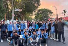 Mahasiswa Adzkia Turun ke Jalan, Kecewa Gubernur Sumbar Tak Temui Massa Aksi