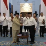 Dipimpin Jimly Asshiddiqie, Tim Reformasi Polri Serahkan Laporan Final ke Presiden
